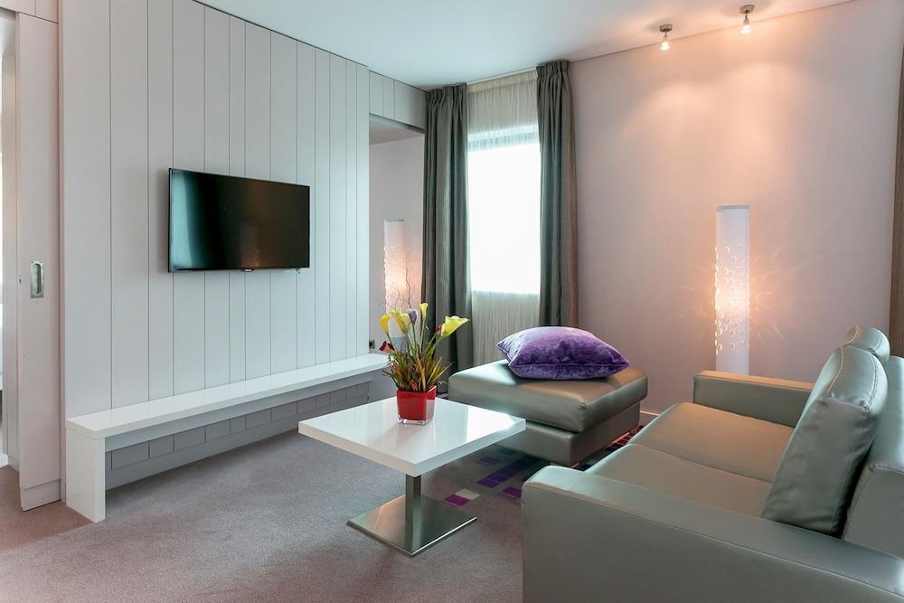 Hotel The Morrison Dublin, Curio Collection By Hilton Exteriér fotografie A living room