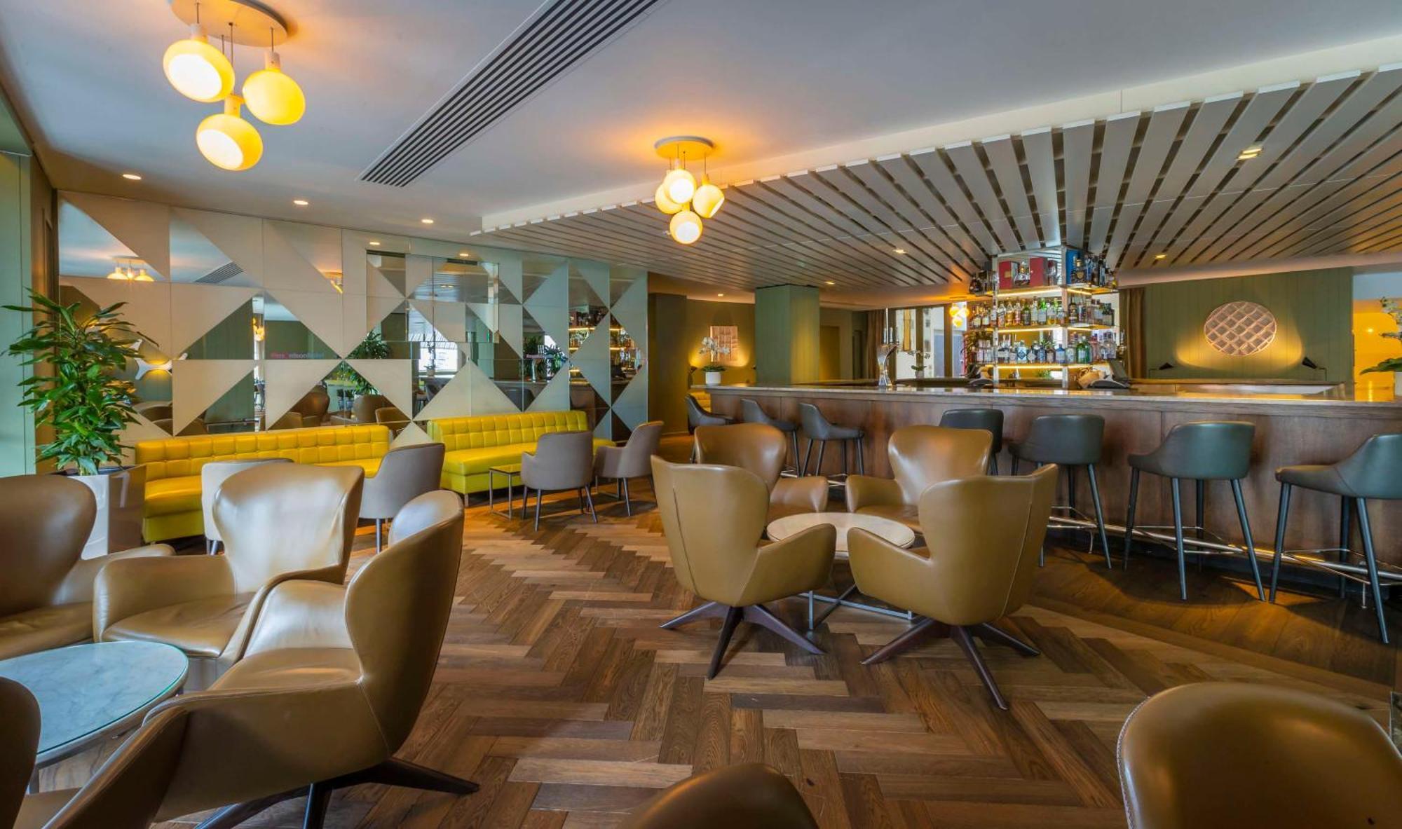 Hotel The Morrison Dublin, Curio Collection By Hilton Exteriér fotografie The interior of the lounge